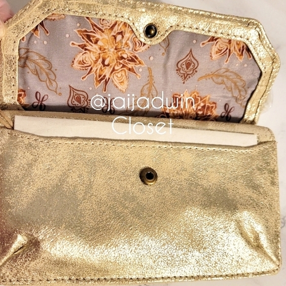 NWT HOBO LE Gold Metallic 'Poppy' Leather Crossbdy with Wanderlust Lining - Picture 2 of 7
